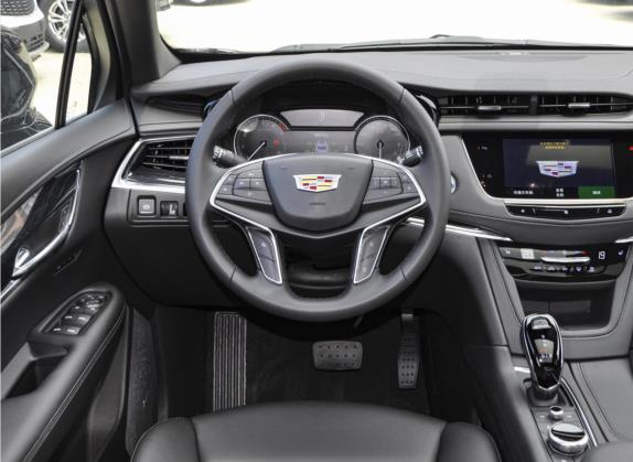 凯迪拉克XT5 2022款 2.0T 四驱豪华型 中控类   驾驶位