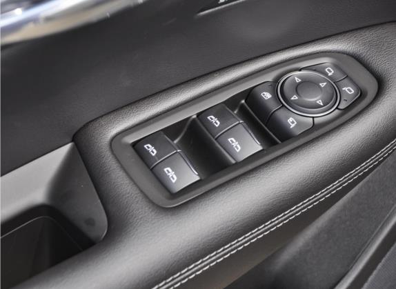 凯迪拉克XT5 2022款 2.0T 四驱豪华型 车厢座椅   门窗控制