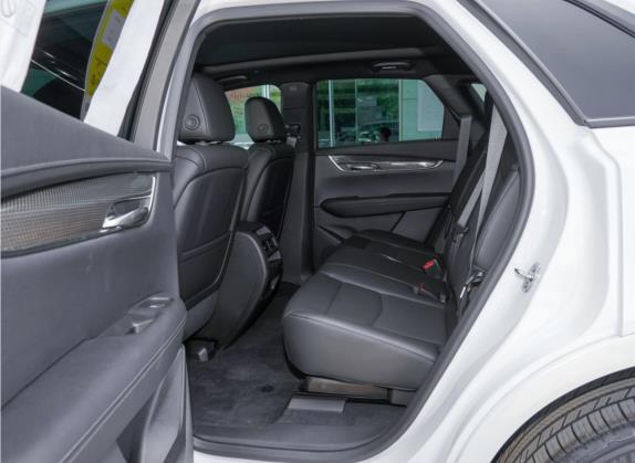 凯迪拉克XT5 2022款 2.0T 四驱豪华型（蜂鸟版） 车厢座椅   后排空间