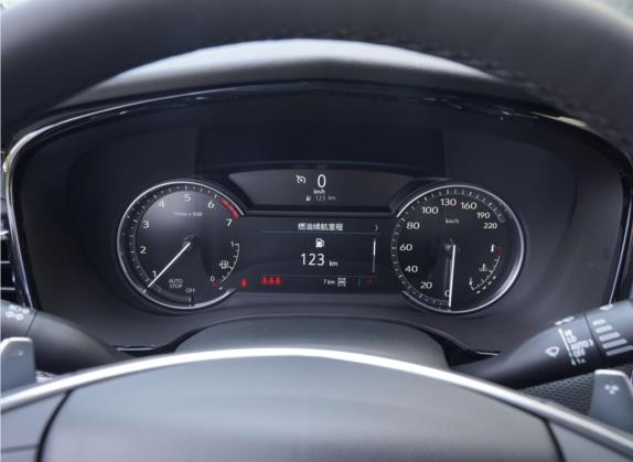 凯迪拉克XT5 2022款 2.0T 四驱豪华型（蜂鸟版） 中控类   仪表盘