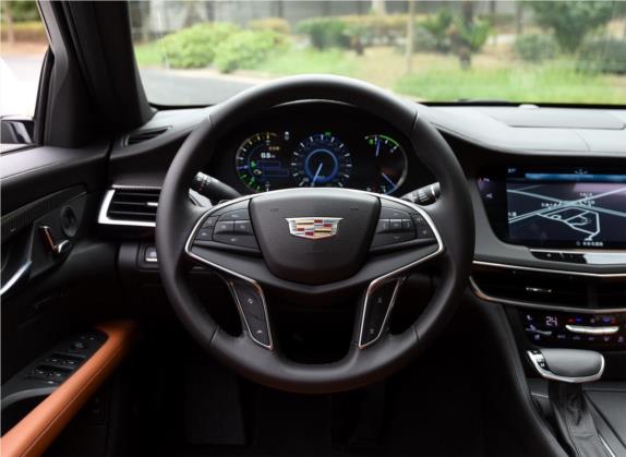 凯迪拉克CT6 PLUG-IN 2017款 30E 领先型 中控类   驾驶位