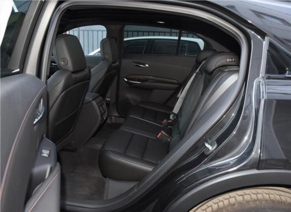 凯迪拉克XT4 2018款 28T 两驱豪华运动型 车厢座椅   后排空间
