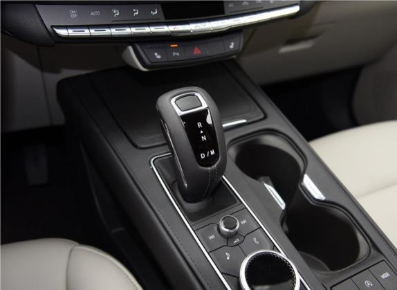 凯迪拉克XT4 2018款 28T 两驱豪华型 中控类   挡把