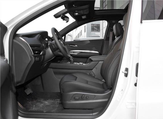 凯迪拉克XT4 2018款 28T 四驱领先型 车厢座椅   前排空间