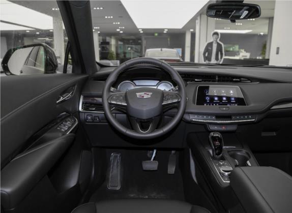 凯迪拉克XT4 2020款 28T 两驱技术型 中控类   驾驶位