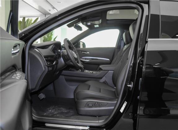 凯迪拉克XT4 2020款 28T 两驱技术型 车厢座椅   前排空间