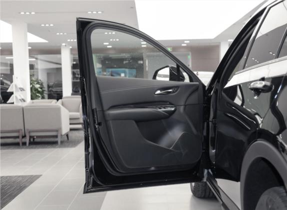 凯迪拉克XT4 2020款 28T 两驱技术型 车厢座椅   前门板