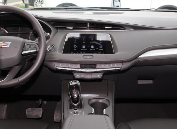 凯迪拉克XT4 2020款 28T 两驱豪华型 中控类   中控台
