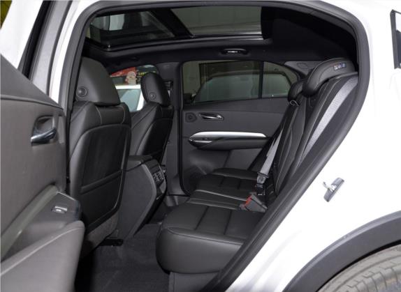 凯迪拉克XT4 2020款 28T 两驱领先型 车厢座椅   后排空间
