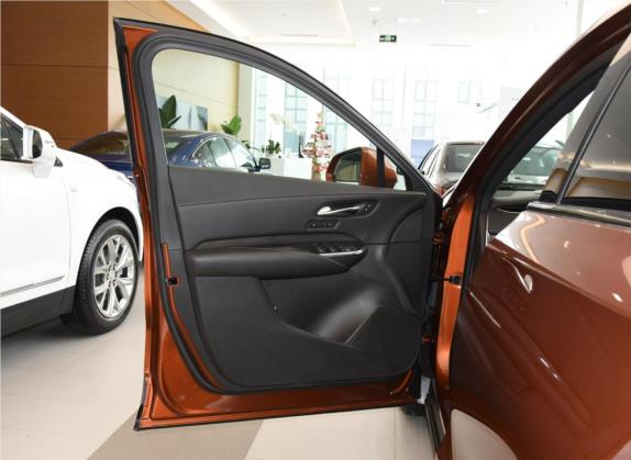 凯迪拉克XT4 2020款 28T 四驱铂金运动版 车厢座椅   前门板