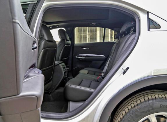 凯迪拉克XT4 2020款 改款 28T 两驱技术型 车厢座椅   后排空间