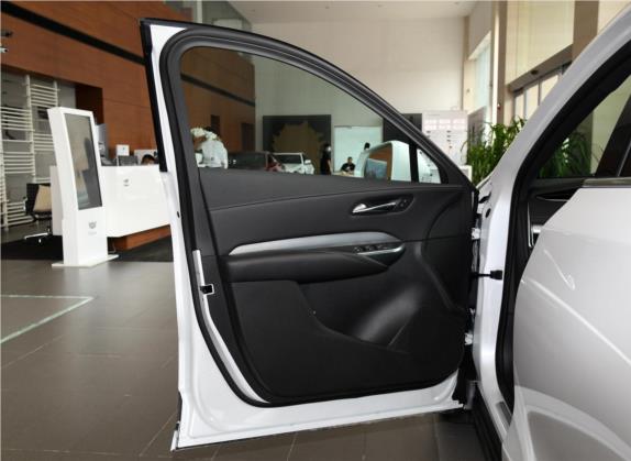 凯迪拉克XT4 2020款 改款 28T 两驱领先运动型 车厢座椅   前门板