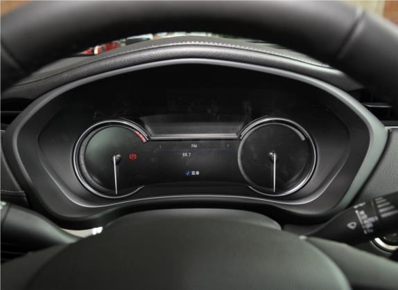 凯迪拉克XT4 2020款 改款 28T 两驱领先运动型 中控类   仪表盘