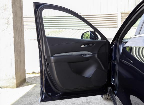 凯迪拉克XT4 2020款 改款 28T 四驱领先型 车厢座椅   前门板