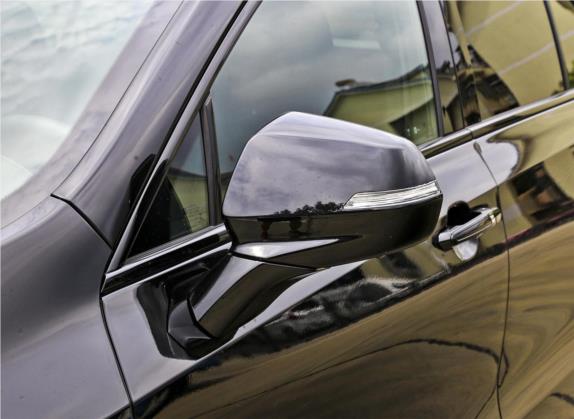 凯迪拉克XT4 2020款 改款 28T 四驱铂金运动版 外观细节类   外后视镜