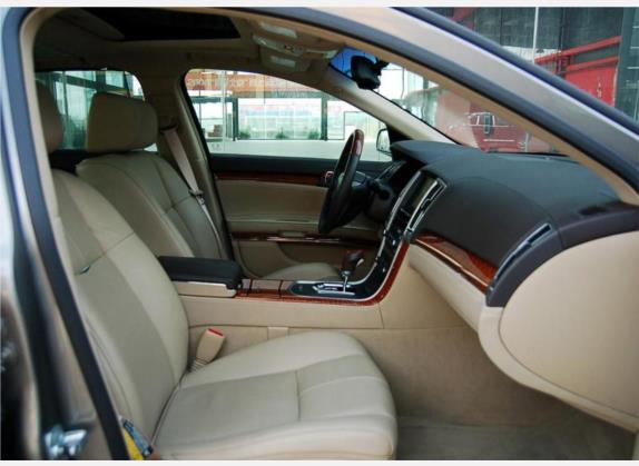 SLS赛威 2007款 3.6 豪华型 车厢座椅   前排空间