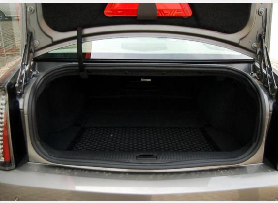 SLS赛威 2007款 3.6 豪华型 车厢座椅   后备厢