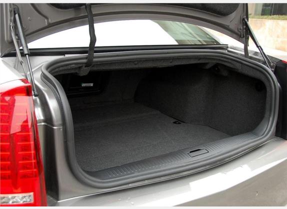 SLS赛威 2010款 3.0L 豪华型 车厢座椅   后备厢