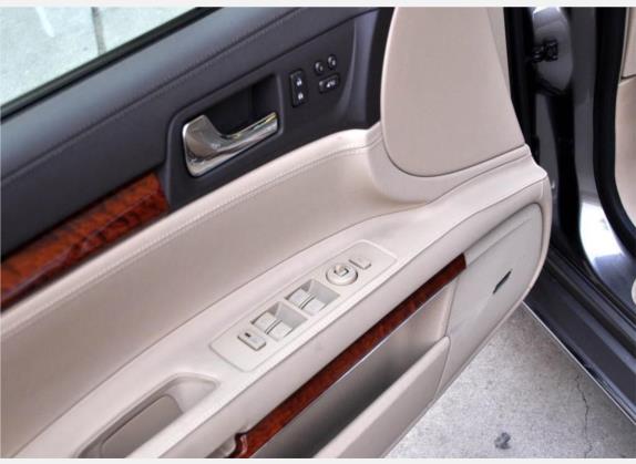 SLS赛威 2010款 3.6L 旗舰型 车厢座椅   门窗控制