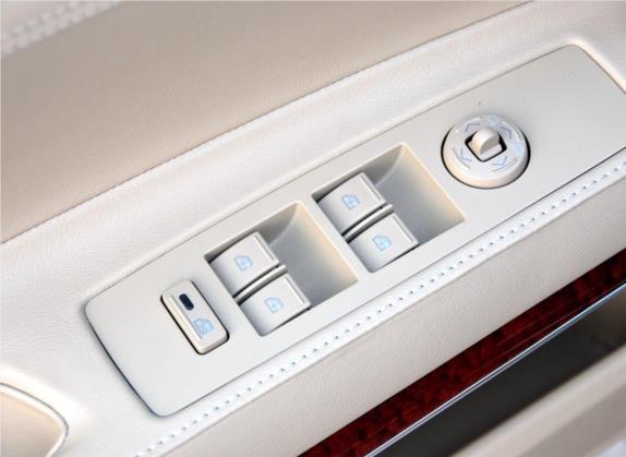 SLS赛威 2012款 2.0T 舒适型 车厢座椅   门窗控制