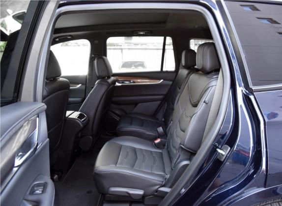 凯迪拉克XT6 2020款 28T 六座四驱铂金运动版 车厢座椅   后排空间