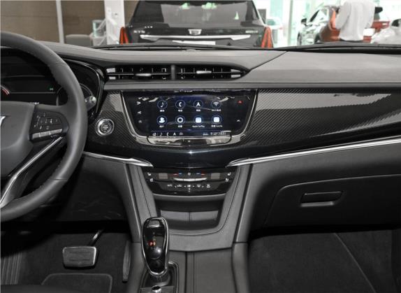 凯迪拉克XT6 2020款 28T 六座四驱豪华运动型 中控类   中控台
