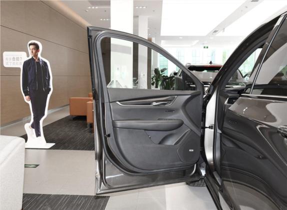 凯迪拉克XT6 2020款 28T 六座四驱豪华运动型 车厢座椅   前门板