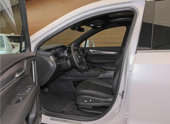 凯迪拉克XT6 2020款 28T 六座风尚型 车厢座椅   前排空间