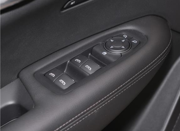 凯迪拉克XT6 2020款 28T 六座风尚型 车厢座椅   门窗控制
