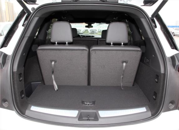 凯迪拉克XT6 2020款 28T 七座四驱风尚型 车厢座椅   后备厢