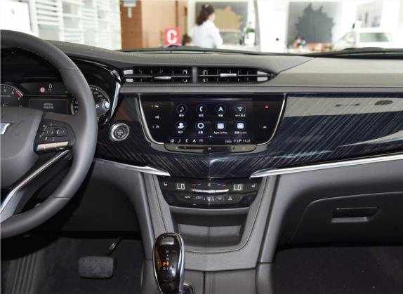 凯迪拉克XT6 2020款 改款 28T 六座四驱豪华型 中控类   中控台