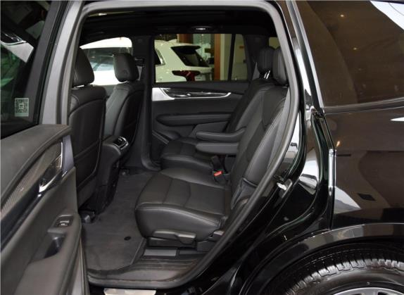凯迪拉克XT6 2020款 改款 28T 六座四驱领先运动型 车厢座椅   后排空间