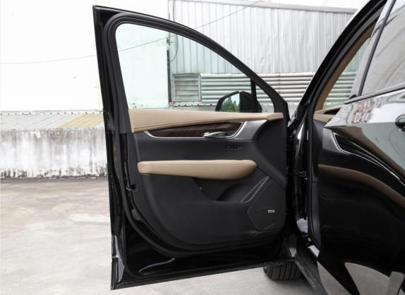 凯迪拉克XT6 2020款 改款 28T 六座四驱铂金运动版 车厢座椅   前门板