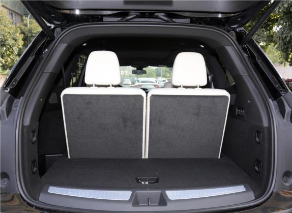 凯迪拉克XT6 2020款 28T 六座豪华运动型至享安全版 车厢座椅   后备厢