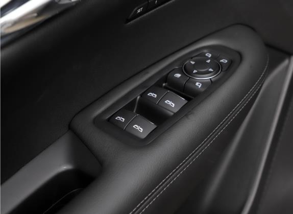 凯迪拉克XT6 2020款 28T 六座四驱豪华型至臻音响版 车厢座椅   门窗控制