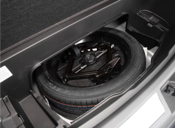 凯迪拉克XT6 2020款 28T 七座四驱豪华型至臻音响版 其他细节类   备胎