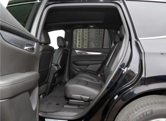 凯迪拉克XT6 2021款 2.0T 七座四驱风尚型 车厢座椅   后排空间
