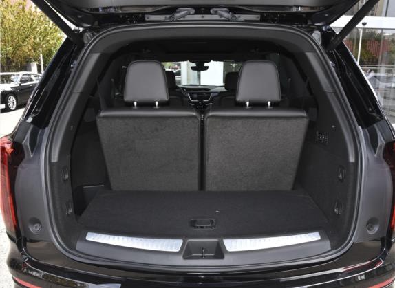 凯迪拉克XT6 2022款 2.0T 六座四驱豪华120周年限量版 车厢座椅   后备厢