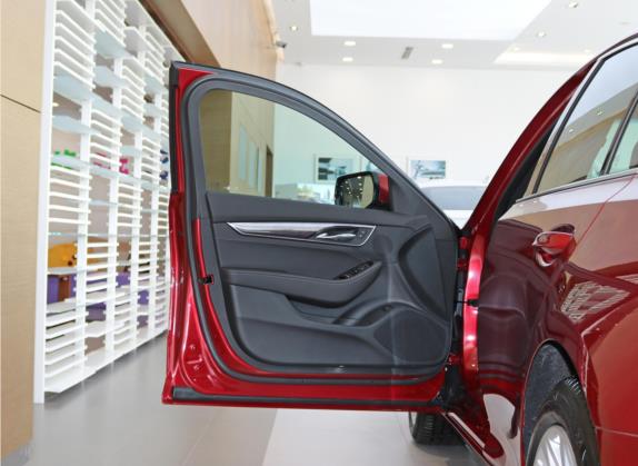 凯迪拉克CT5 2020款 改款 28T 技术型 车厢座椅   前门板