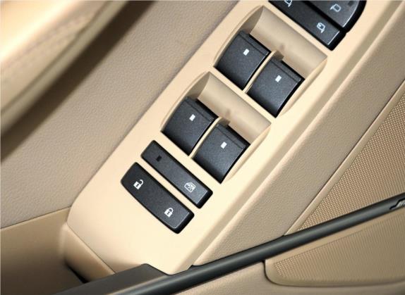 凯迪拉克CTS(进口) 2012款 3.0 Vday豪华纪念版 车厢座椅   门窗控制