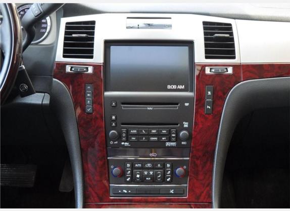 凯雷德ESCALADE 2009款 6.0 Hybrid 中控类   中控台