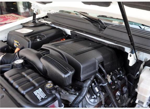凯雷德ESCALADE 2009款 6.0 Hybrid 其他细节类   发动机舱