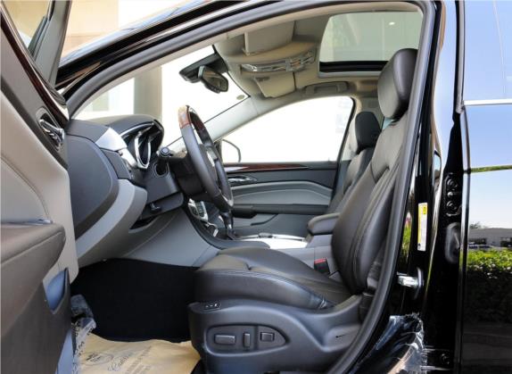 凯迪拉克SRX 2011款 3.0L 旗舰型 车厢座椅   前排空间