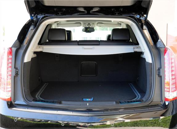 凯迪拉克SRX 2011款 3.0L 旗舰型 车厢座椅   后备厢