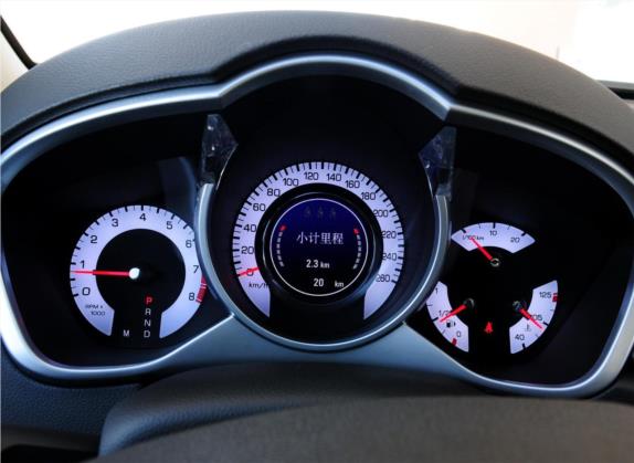 凯迪拉克SRX 2011款 3.0L 旗舰型 中控类   仪表盘