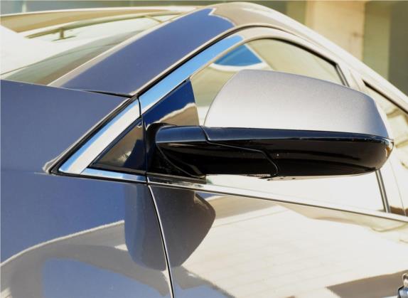 凯迪拉克SRX 2012款 3.0L 精英型 外观细节类   外后视镜