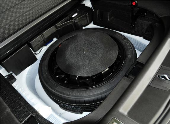 凯迪拉克SRX 2013款 3.0L 舒适型 其他细节类   备胎
