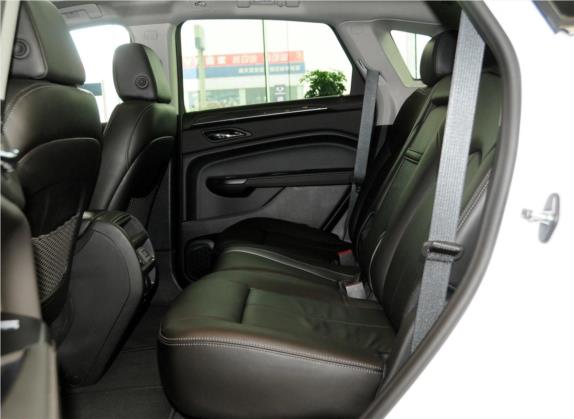 凯迪拉克SRX 2013款 3.0L 舒适型 车厢座椅   后排空间