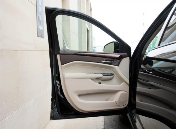 凯迪拉克SRX 2013款 3.0L 豪华型 车厢座椅   前门板