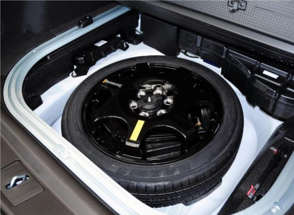 凯迪拉克SRX 2013款 3.6L 旗舰型 其他细节类   备胎
